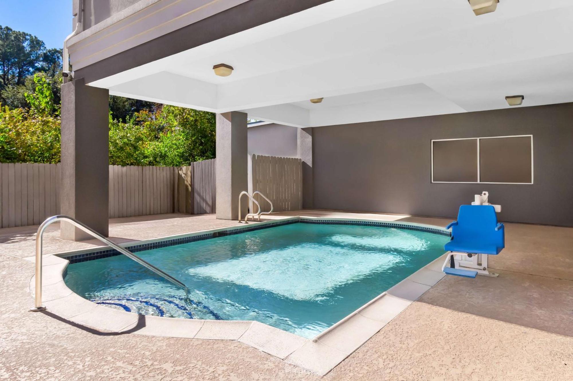 Sonesta Essential Iah Airport Jfk Boulevard - Newly Renovated Houston Bagian luar foto