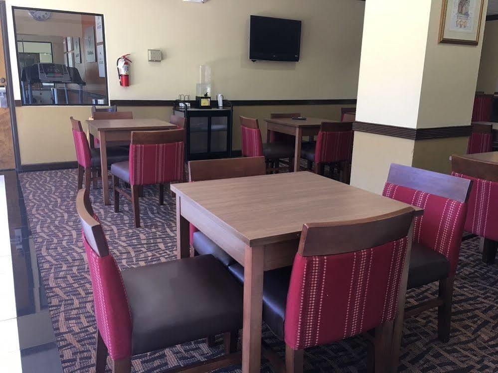 Sonesta Essential Iah Airport Jfk Boulevard - Newly Renovated Houston Bagian luar foto